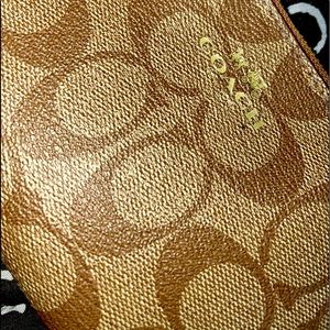 Coach Wallet 🤎🤎